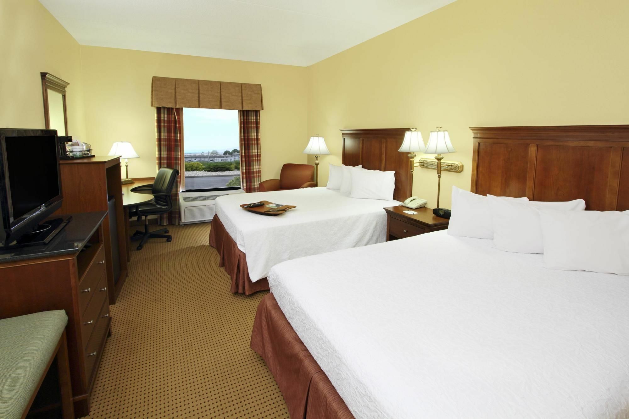 Hampton Inn Hagerstown-Maugansville Buitenkant foto