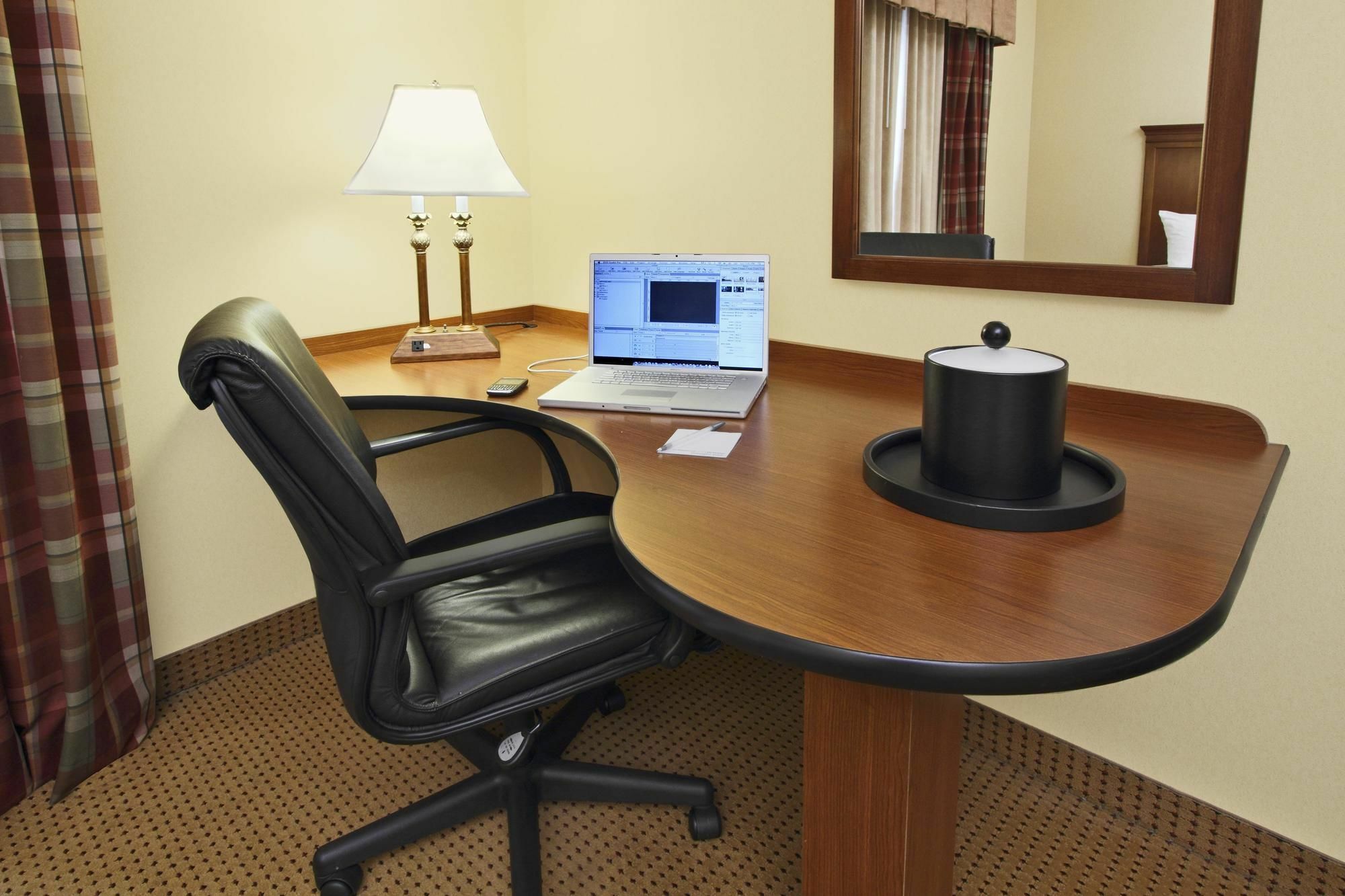 Hampton Inn Hagerstown-Maugansville Buitenkant foto